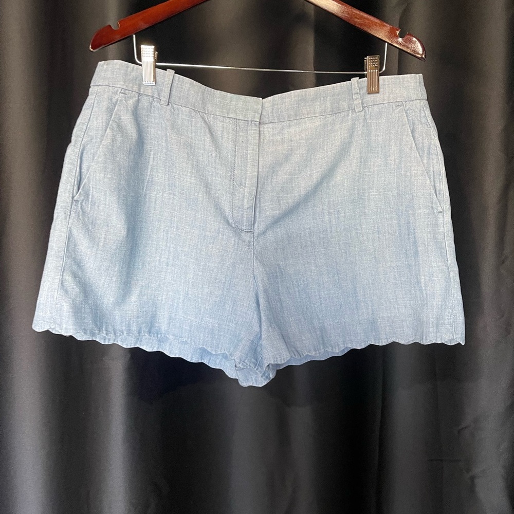 Women's J. Crew Light Blue Linen Shorts - Picture 2 of 6